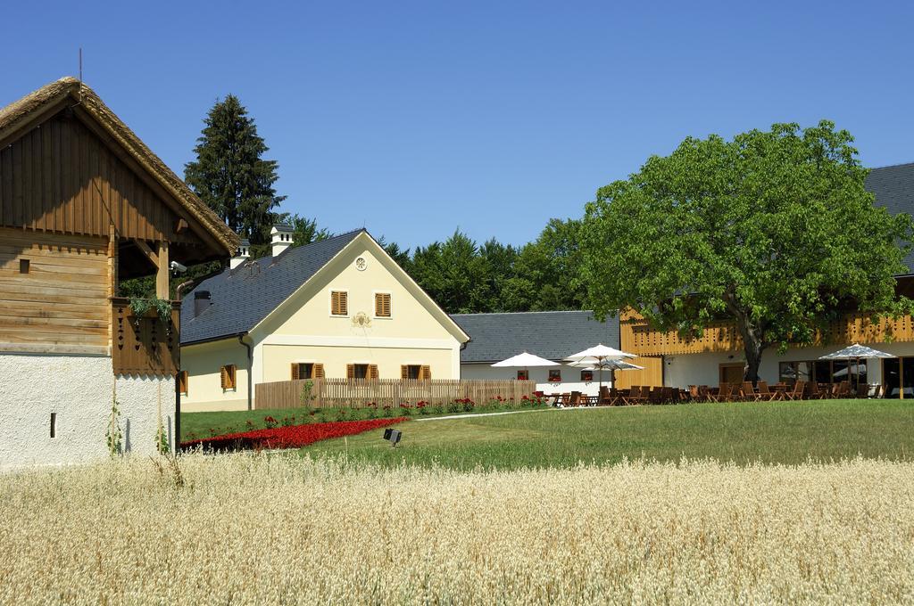 Posestvo Pule - Pule Estate Hotell Trebelno Exteriör bild